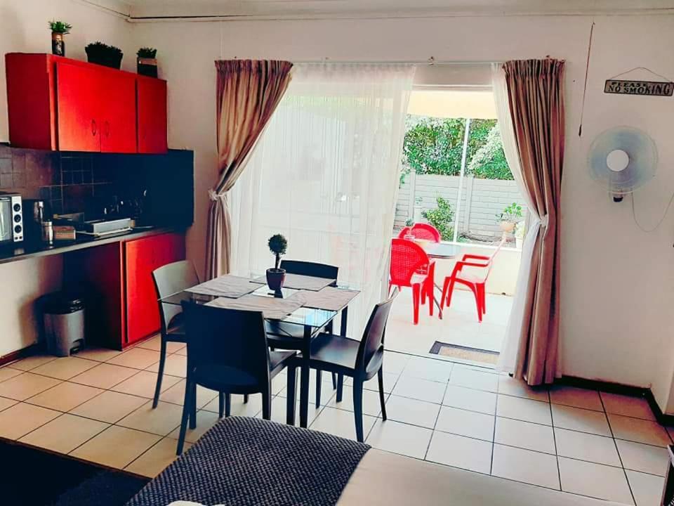 Aandrus Guesthouse Bloemfontein Exterior foto